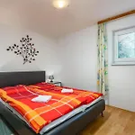 Seaview House Helena דירה *