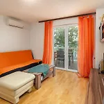 Seaview House Helena דירה פלומין