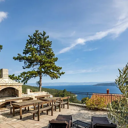 Seaview House Helena - Happy Appartement Plomin